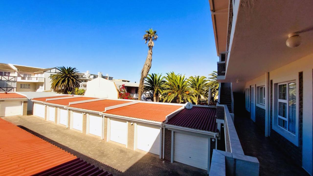 Nautilus 2 Bedroom Self-Catering Apartment 스바코프문트 외부 사진