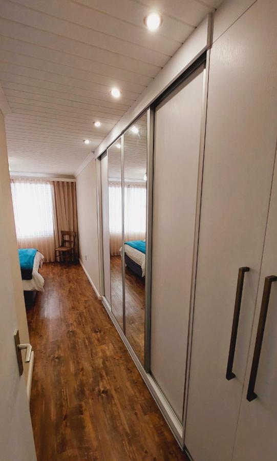 Nautilus 2 Bedroom Self-Catering Apartment 스바코프문트 외부 사진